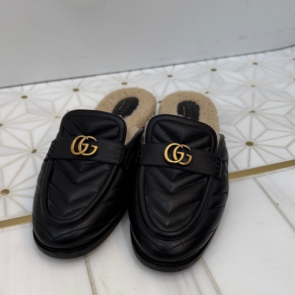 Gucci Shoes - Gucci Black Quilted Leather Slippers with Brushed Gold Gucci Logo